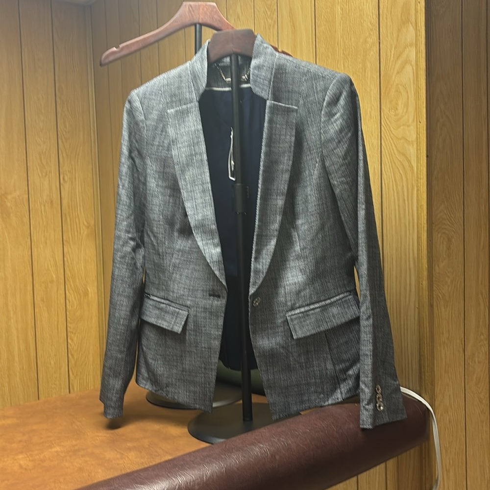 🎉📲NWT - Never Worn Jacket Lined Size 8 Peplum Waist